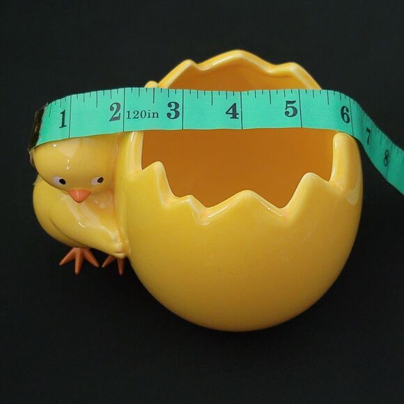 Teleflora Ceramic Cracked Egg And Baby Chicken Planter Vase Yellow Chick Hugging - Picture 6 of 14